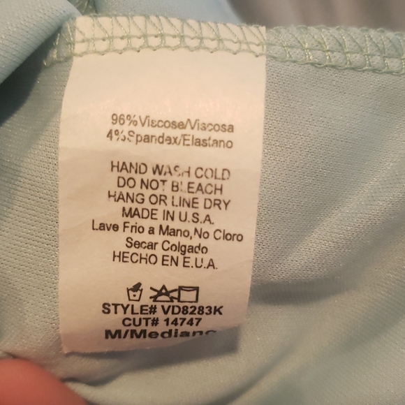 Light blue long sleeved tiered maternity dress - Picture 7 of 7